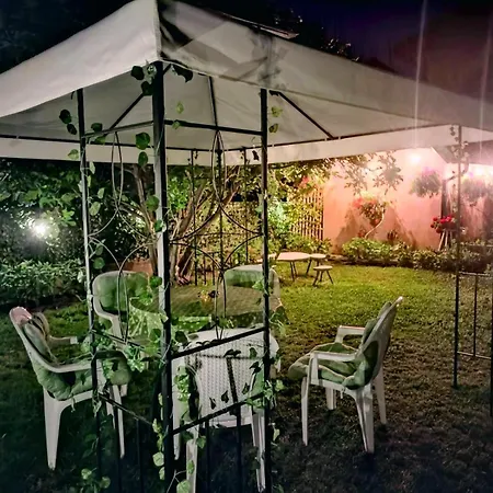 Prenociste Kucerak Pensión *